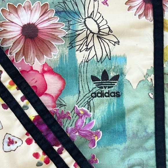 RARE Adidas Originals x Farm Rio Confete 3 Stripe Floral Leggings S/M US 6/UK 8 - Picture 5 of 6